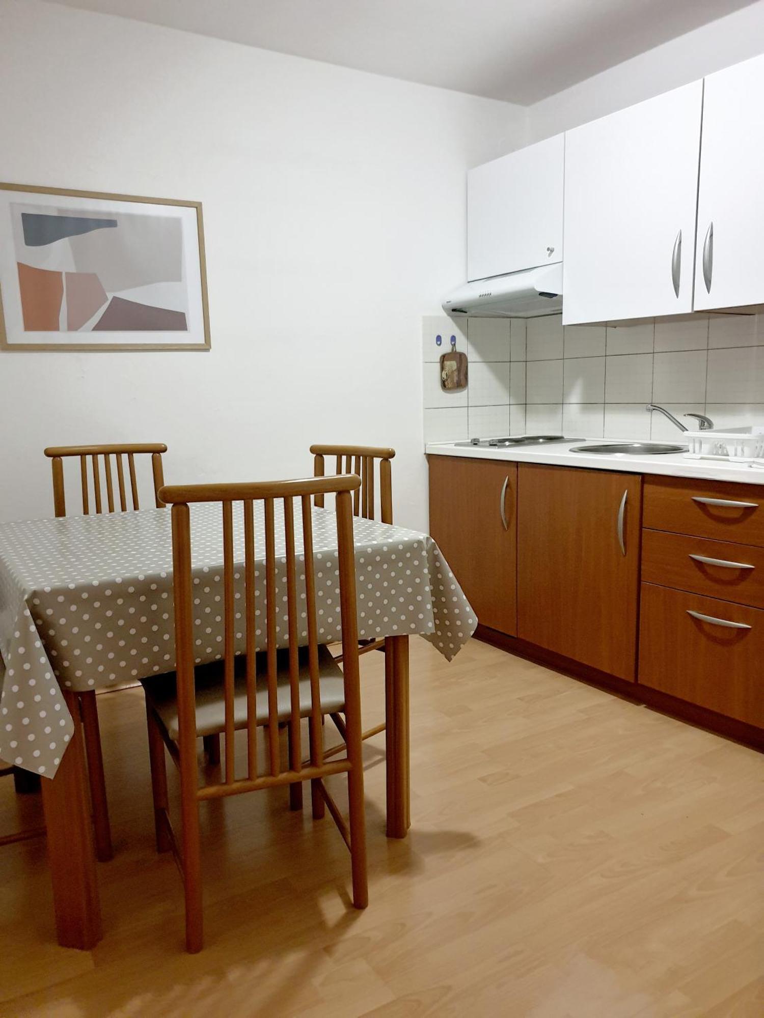 Apartments Tena With Private Parking Pula Bagian luar foto