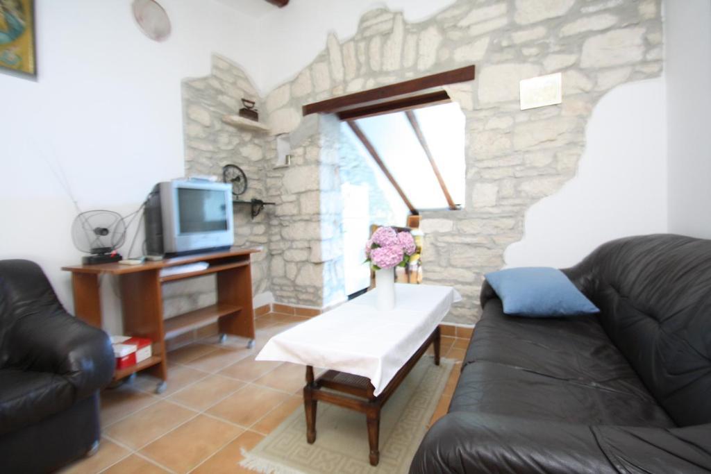 Apartments Tena With Private Parking Pula Ruang foto